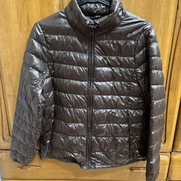 유니클로 다운 자켓 XL