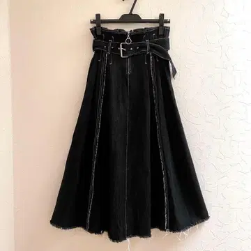 CPCM 벨트 프린지 스티치 스커트 롱/맥시 길이 블랙