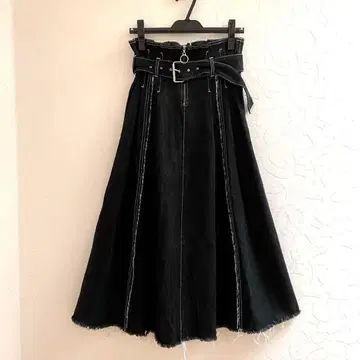 CPCM 벨트 프린지 스티치 스커트 롱/맥시 길이 블랙
