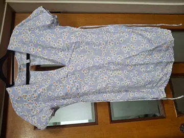 RVCA 꽃무늬 반팔 미니 원피스 연보라