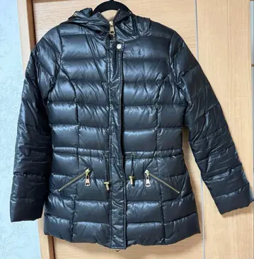 블랙 다운 자켓 퍼 포함