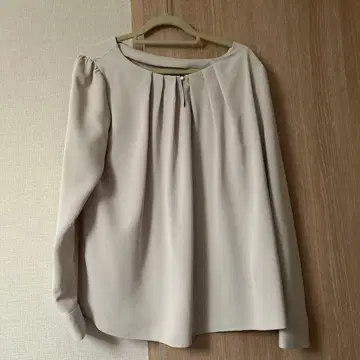 그레이지 프론트 턱 긴팔 블라우스 M