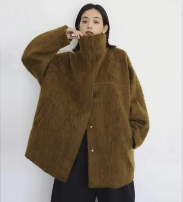 hellam 샤기 스탠다드 컬러 코트