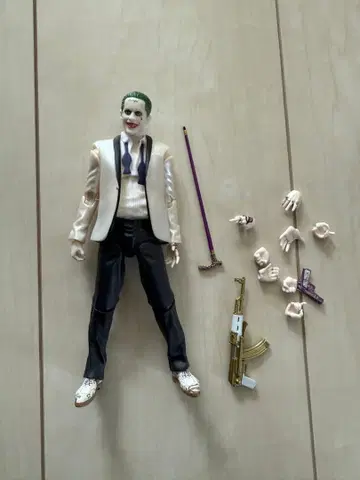 최종 가격 인하 MAFEX 수어사이드 스쿼드 조커