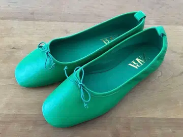 새상품 ZARA 그린 발레 슈즈 사이즈 41 크게 나온 약 26cm