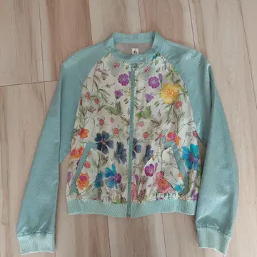 iO 꽃무늬 민트 그린 집업 자켓