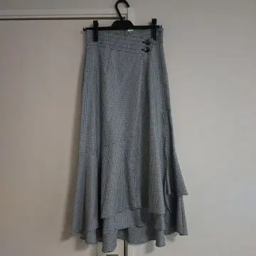 SNIDEL 하운드투스 체크 패턴 플레어 스커트