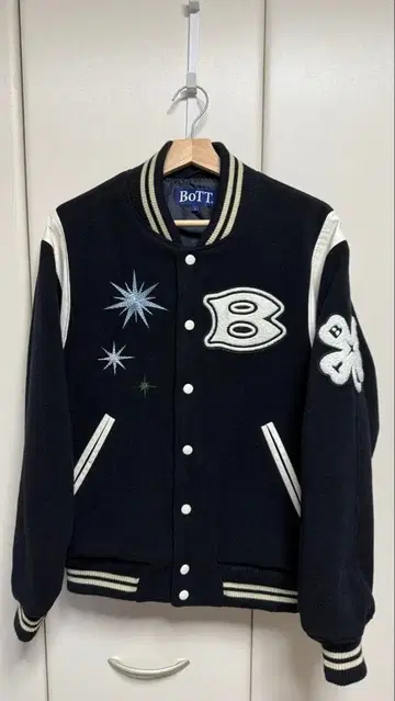 BoTT Teddy varsity jacket 바시티 자켓