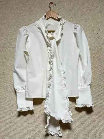 Marta Marzotto 프릴 장식 화이트 블라우스