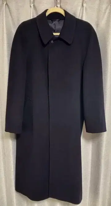 미사용에 가까운 캐시미어 100% 체스터 코트 L