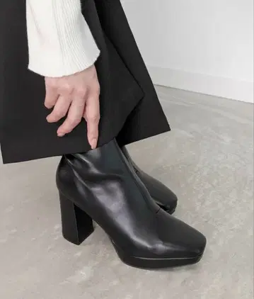 RANDA 스트레치 청키힐 숏부츠 L 24cm