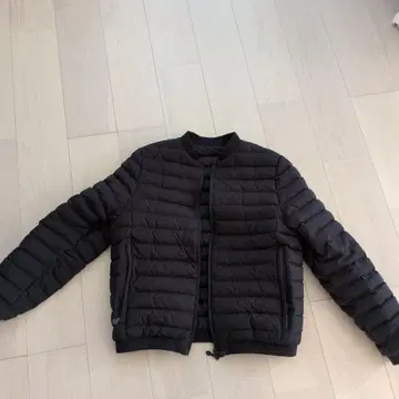 PYRENEX 다운 자켓 블랙 38