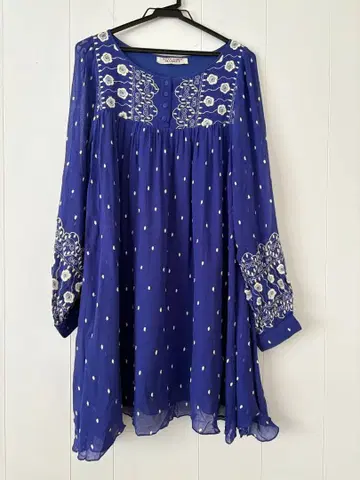 LOVE GIRLS MARKET 쉬폰 원피스