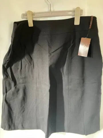 TRANS WORK 블랙 미디 스커트 50