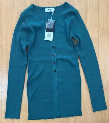 다크 그린 리브 긴팔 니트