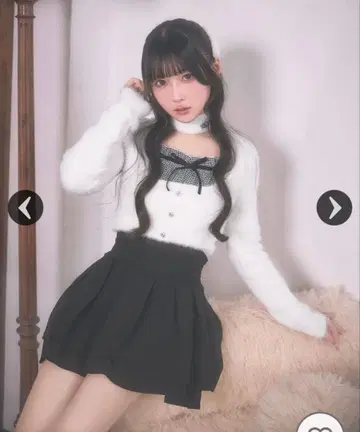 미셸 마카롱 하운드투스 체크 리본 샤기 니트탑 프리 사이즈