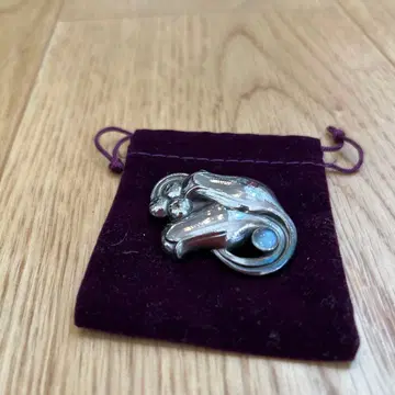 조지 젠슨 silver 문스톤 브로치 #100B