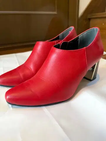 JEANASIS 레드 오픈토 부티