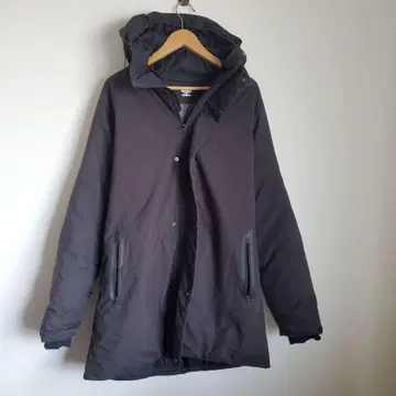 UMBRO 블랙 다운 자켓 나일론 자켓