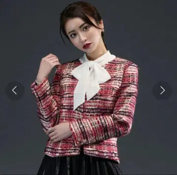 에밀리아 위즈 마리아 켄트 노카라 자켓