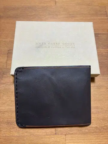 MAKR CARRY GOODS 접이식 지갑 가죽 미국제