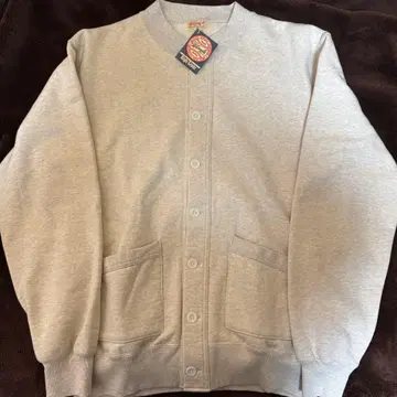 화이츠빌 맨투맨 가디건 새상품