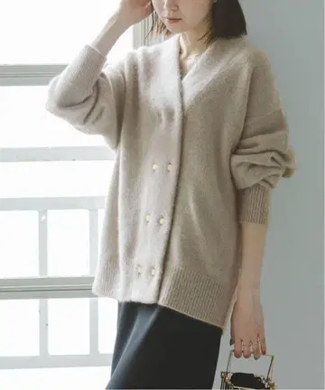 YAK 더블 버튼 니트 가디건