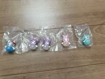 산리오 캐릭터즈 캔디 인형 캡슐 토이 세트