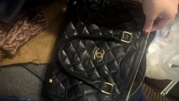 노브랜드 퀼팅 토트백 블랙