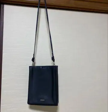 즉시 구매 HARE 숄더백