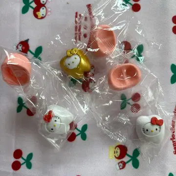 산리오 캐릭터즈 치아 3개 세트 레어 헬로키티