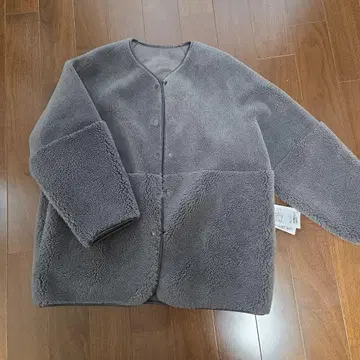 뷰티&유스 보아 x 페이크 무스탕 리버서블 자켓 S