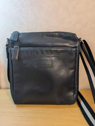 발리 BALLY 가죽 숄더백