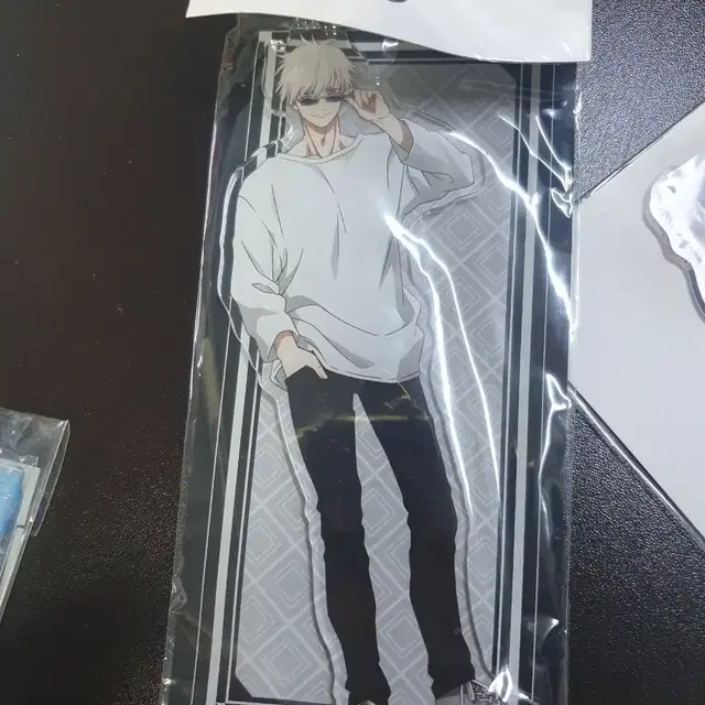 고죠 사토루 돈키호테 사복 아크릴 스탠드 디오라마