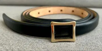 마뉴엘라 블랙 가죽 벨트