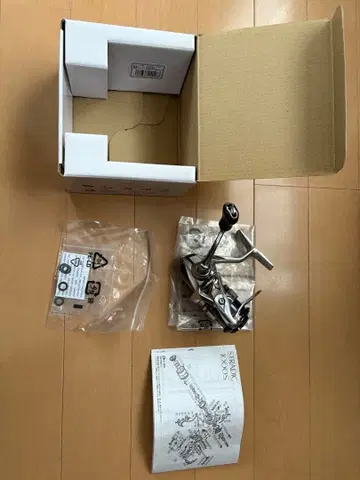 19 스트라딕 1000S