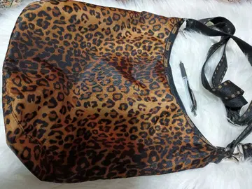 Lesporsak 레오파드 무늬 숄더백