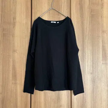 유니클로 캐시미어 스웨터 블랙