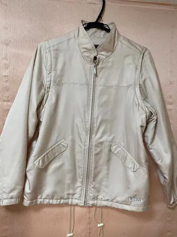 베이지 지퍼식 자켓