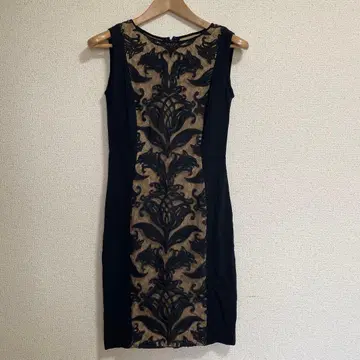 TADASHI SHOJI 슬리브리스 타이트 원피스