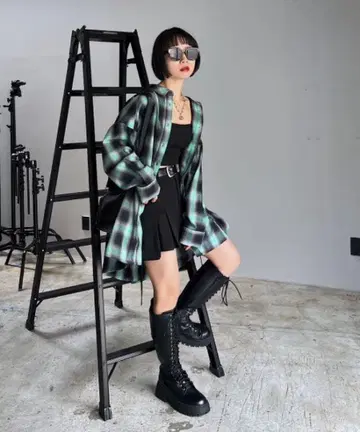 페이지 보이 PAGEBOY 옴브레 체크 루즈 셔츠 그린 완판템