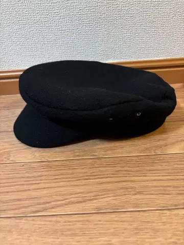 블랙 울 헌팅 캡