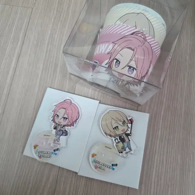 로투쇼 애니메이트 콜라보 카페 SD 아크릴스탠드 컵홀더 아이라 코하쿠