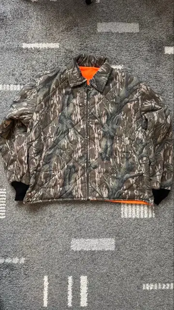 카모 패턴 리버서블 자켓