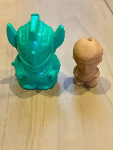 레어 울트라맨 타로 & 히가시 코타로 지우개