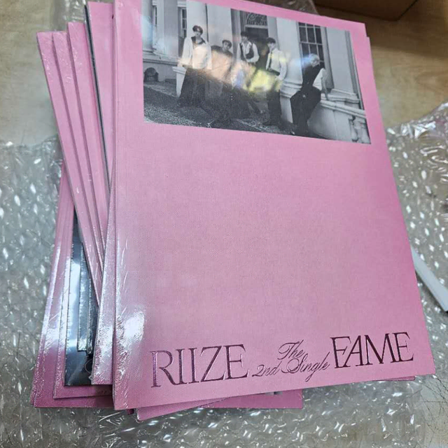 현물) 라이즈 FAME 페임 싱글 2집 포토북 미개봉 앨범 판매