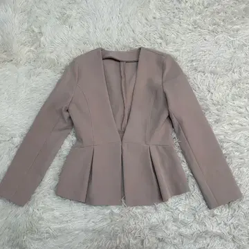 RUIRUE BOUTIQUE 루이루에 부티크 프릴 자켓