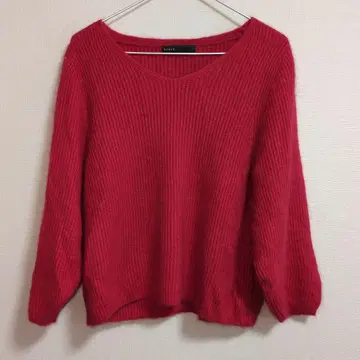 NOBLE 빨간색 긴팔 니트 스웨터