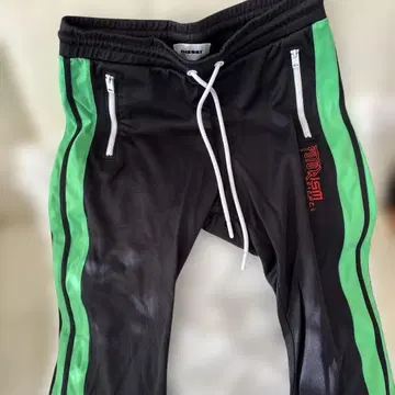 DIESEL 조거 팬츠 블랙/그린