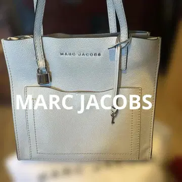 MARC JACOBS 라이트 그레이 토트백